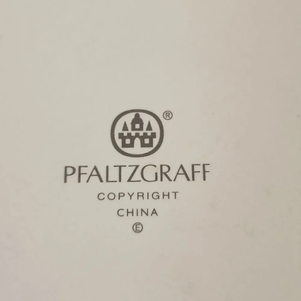 Pfaltzgraff French Quarter Serving Bowl